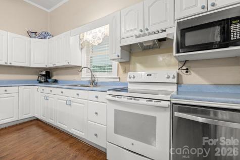 110 N Main Avenue Maiden NC 28650