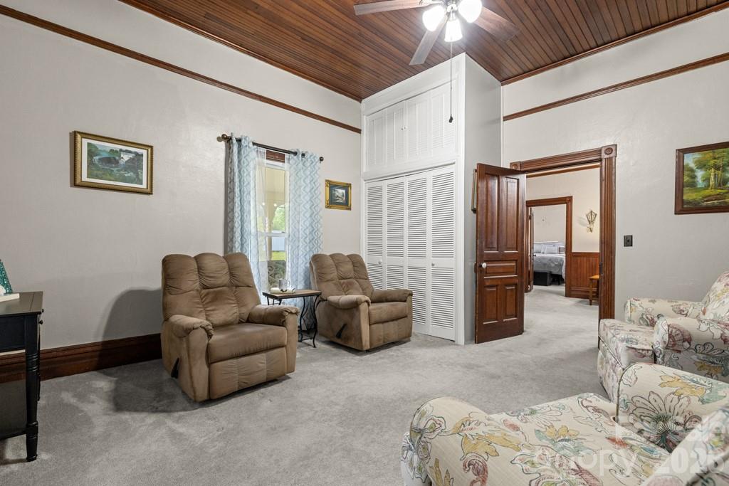 110 N Main Avenue Maiden NC 28650