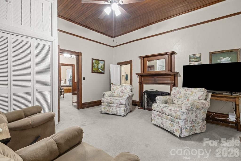 110 N Main Avenue Maiden NC 28650