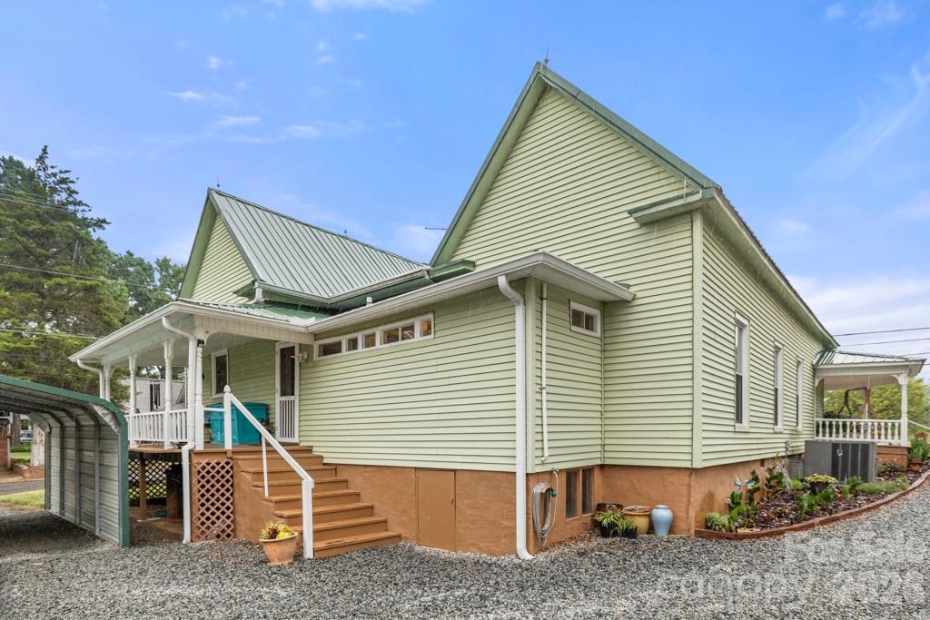 110 N Main Avenue Maiden NC 28650