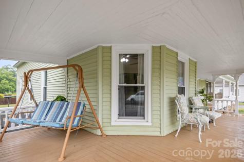 110 N Main Avenue Maiden NC 28650