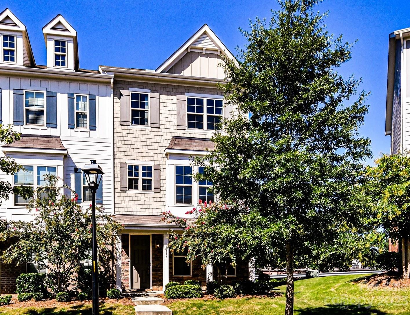 9348 Ainslie Downs Street Charlotte NC 28273