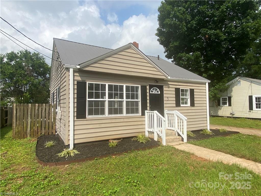 5 Crutchfield Avenue Lexington NC 27292