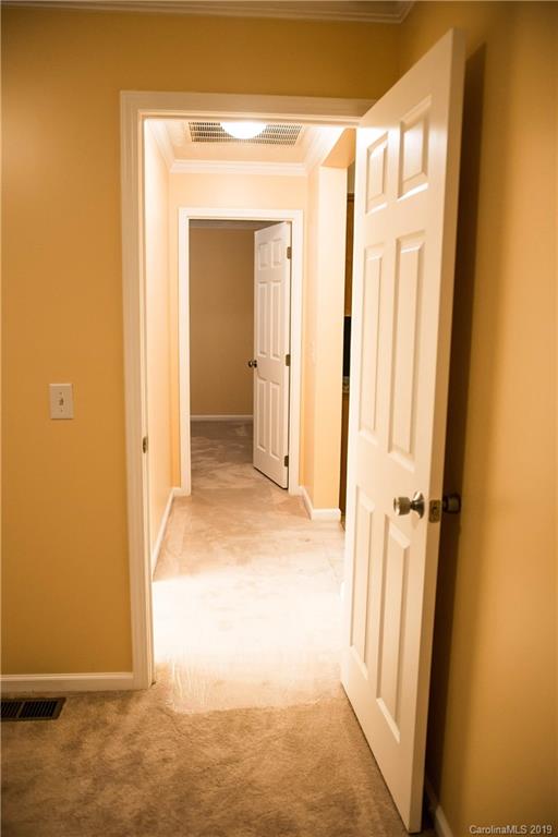 18 Oakcrest Drive Asheville NC 28806
