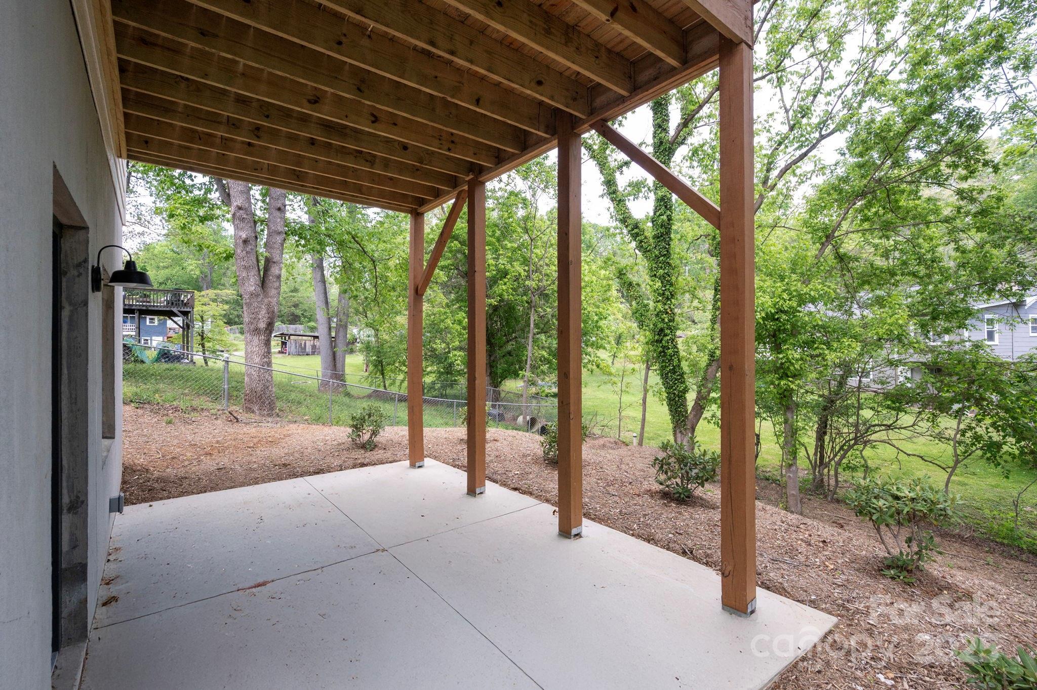 88 Pershing Road Asheville NC 28805