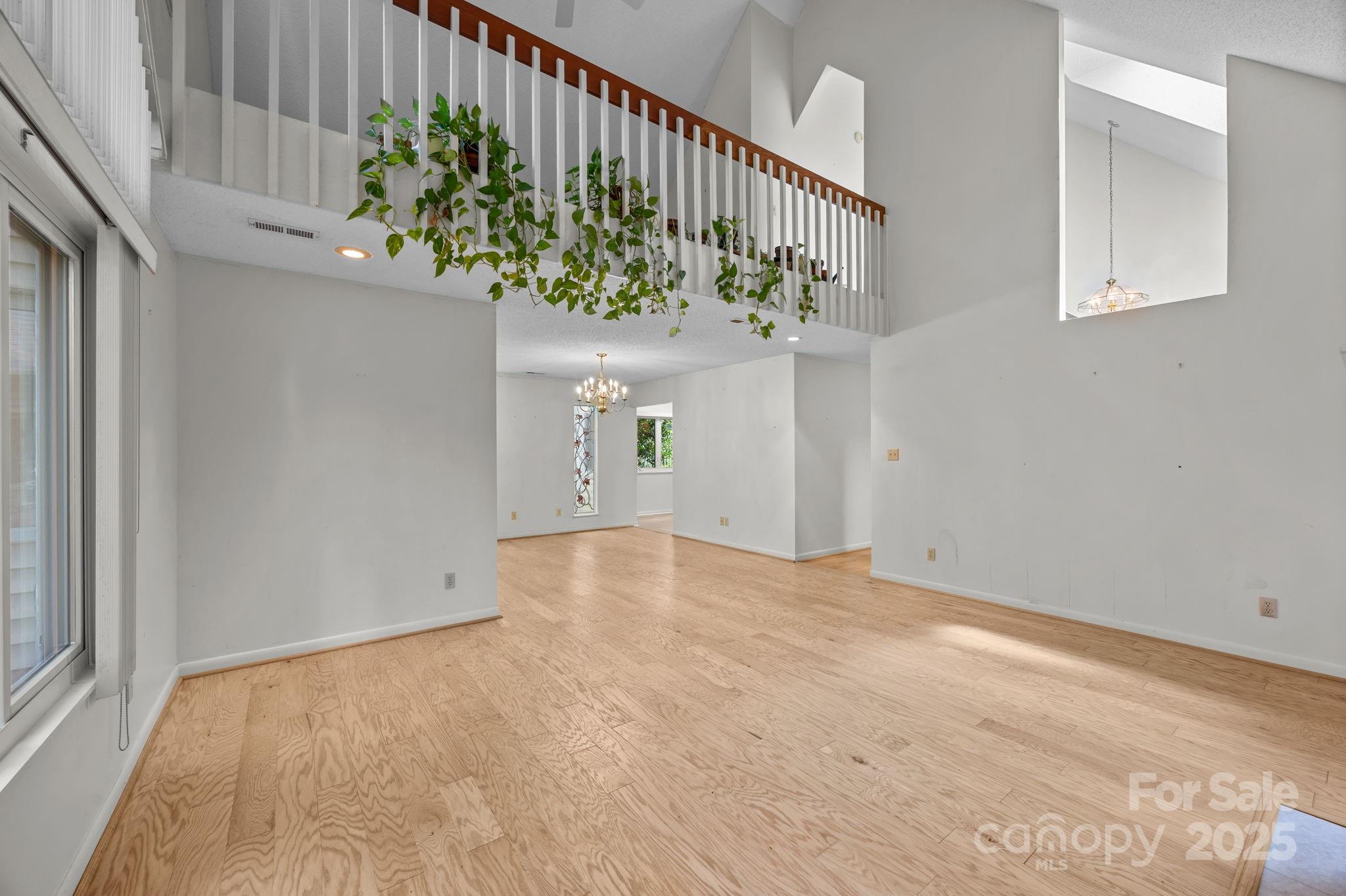 11 Stuart Circle Asheville NC 28804