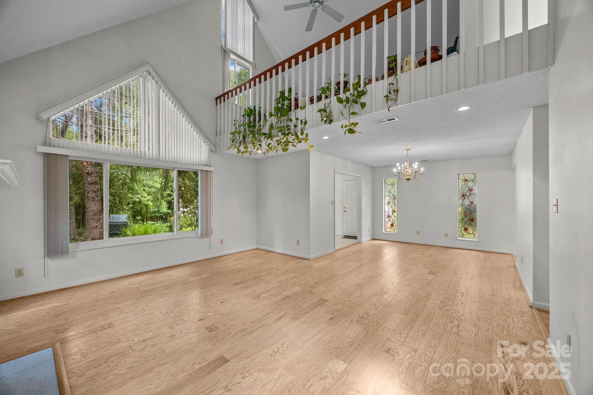 11 Stuart Circle Asheville NC 28804