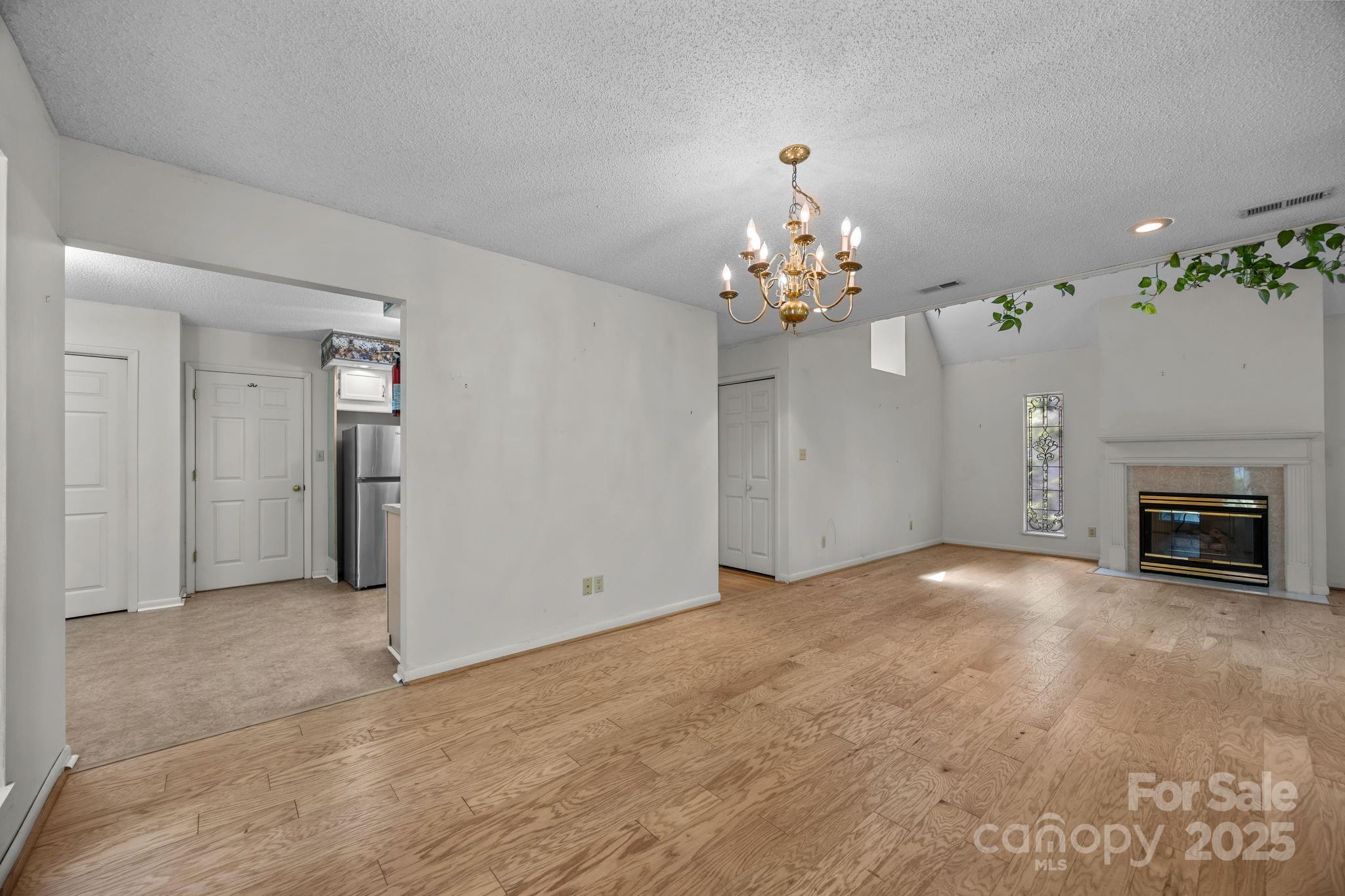 11 Stuart Circle Asheville NC 28804