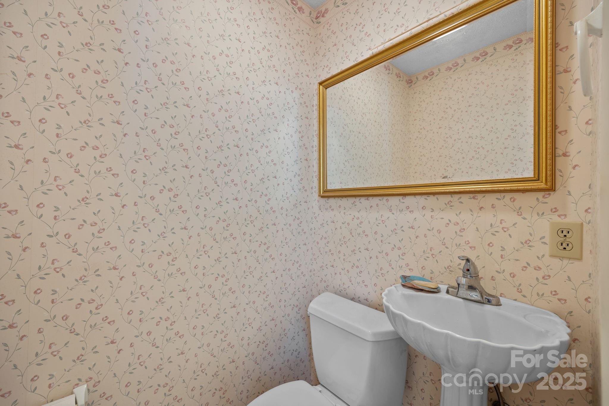 11 Stuart Circle Asheville NC 28804