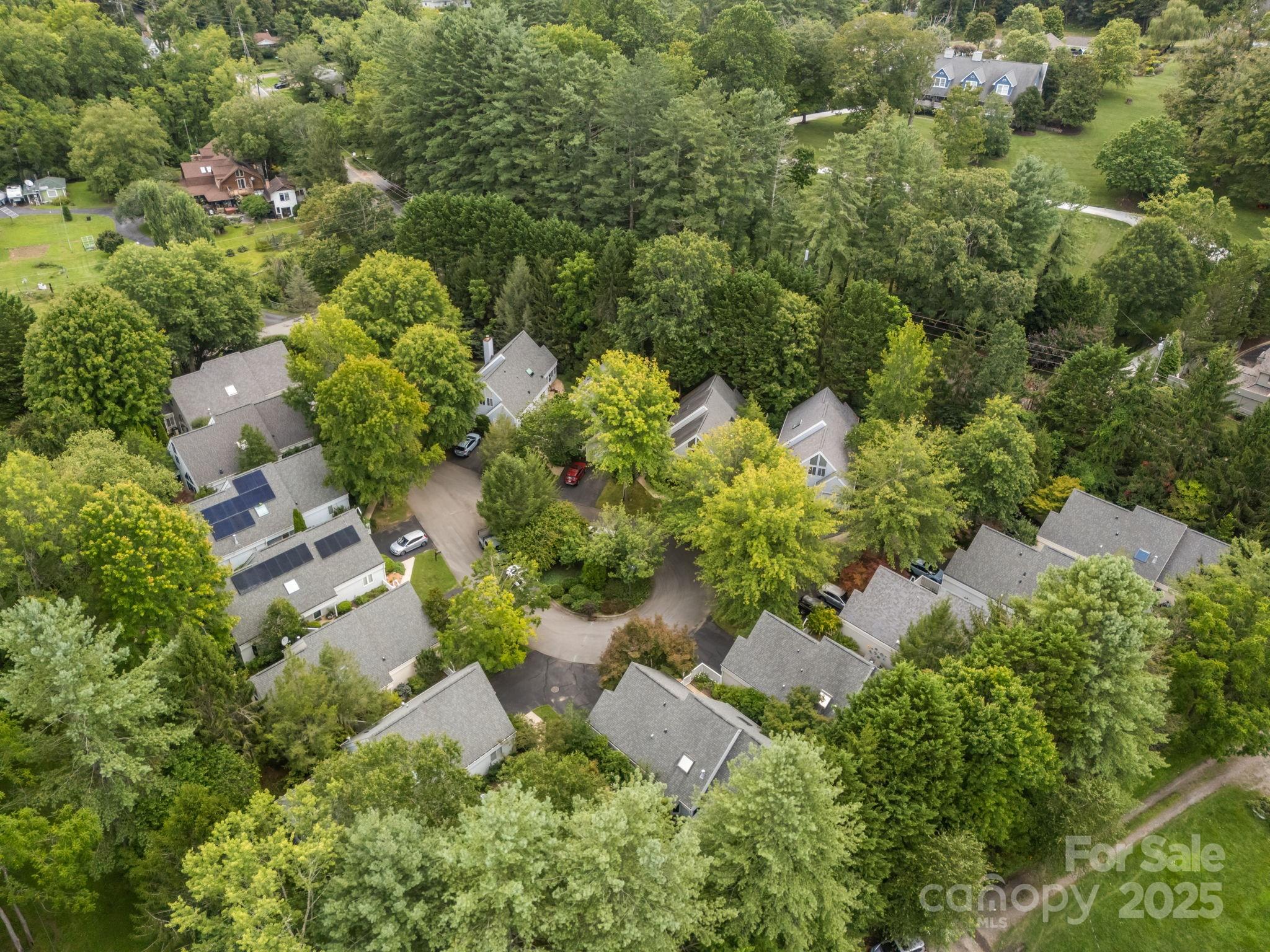 11 Stuart Circle Asheville NC 28804