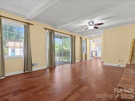 201 Poplar Street Cheraw SC 29520