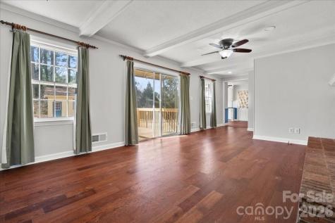 201 Poplar Street Cheraw SC 29520