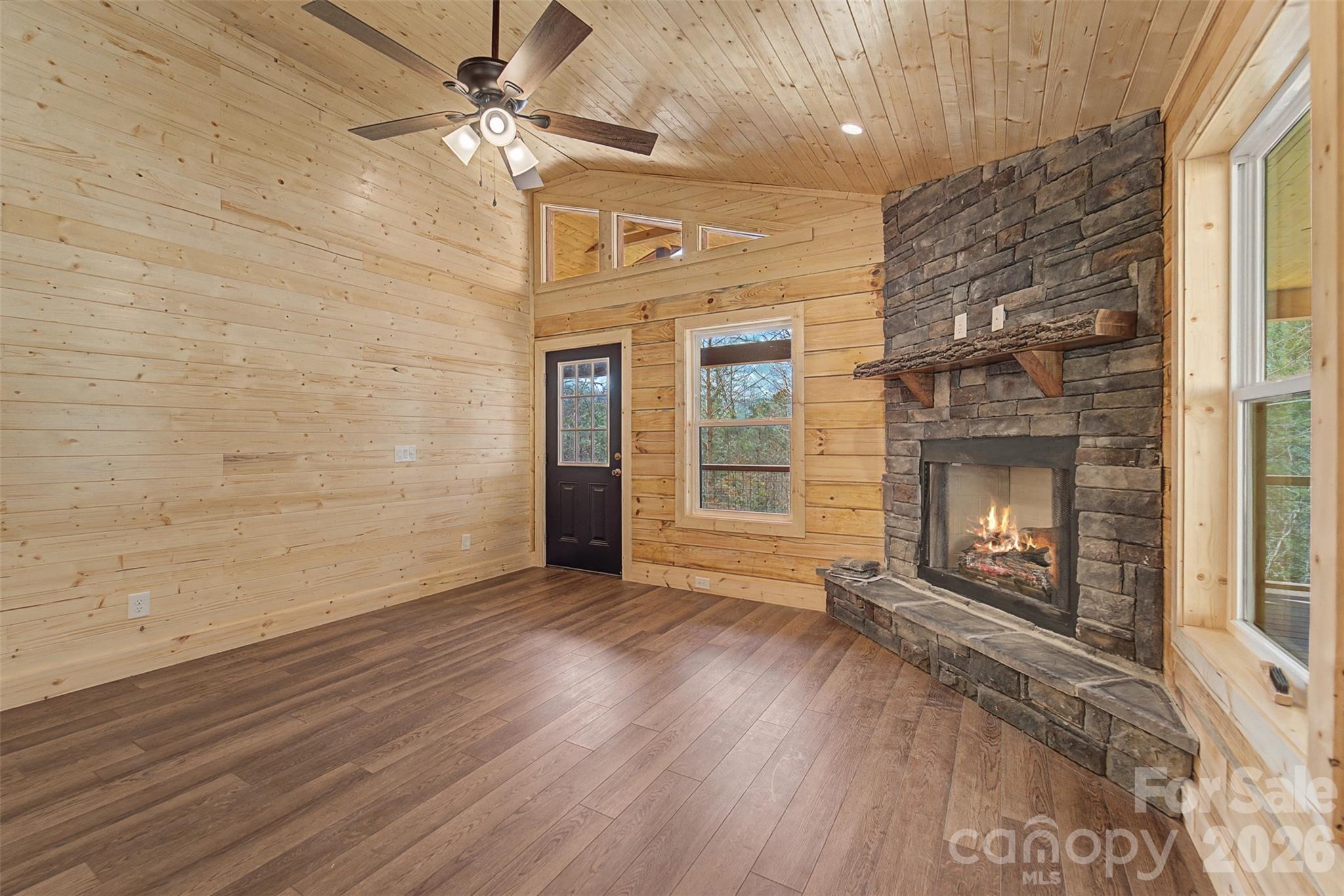 677 Ridgetop Circle Whittier NC 28789