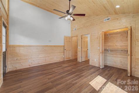 677 Ridgetop Circle Whittier NC 28789