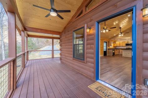 677 Ridgetop Circle Whittier NC 28789