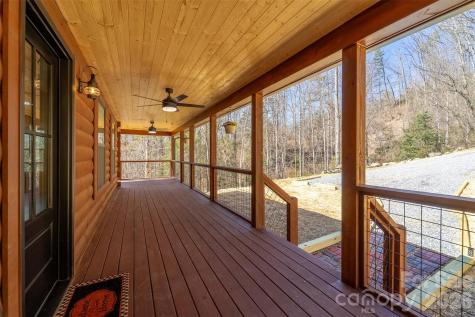 677 Ridgetop Circle Whittier NC 28789