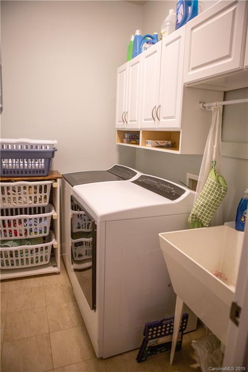9689 Laurie Avenue Nw Concord NC 28027