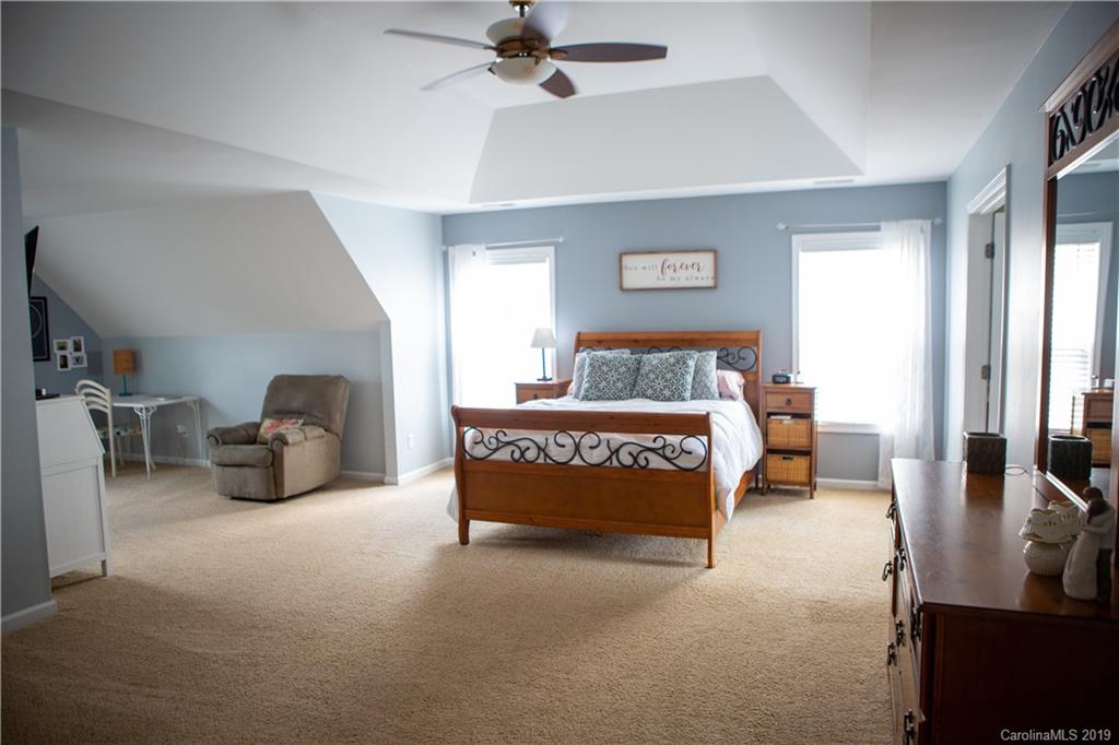 9689 Laurie Avenue Nw Concord NC 28027