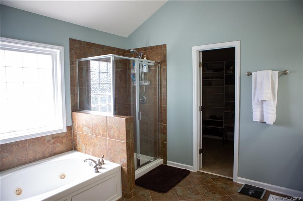 9689 Laurie Avenue Nw Concord NC 28027