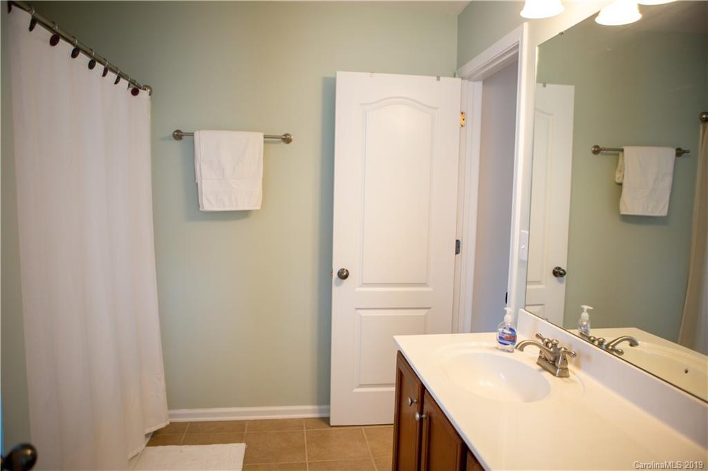 9689 Laurie Avenue Nw Concord NC 28027