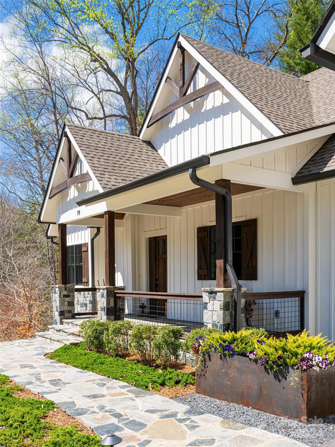 19 Twinflower Trail Asheville NC 28804