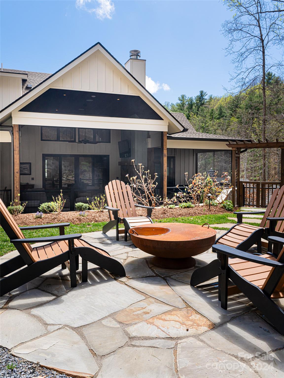 19 Twinflower Trail Asheville NC 28804
