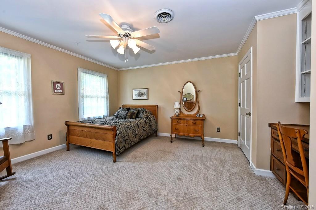 7934 Sunnyvale Lane Charlotte NC 28210