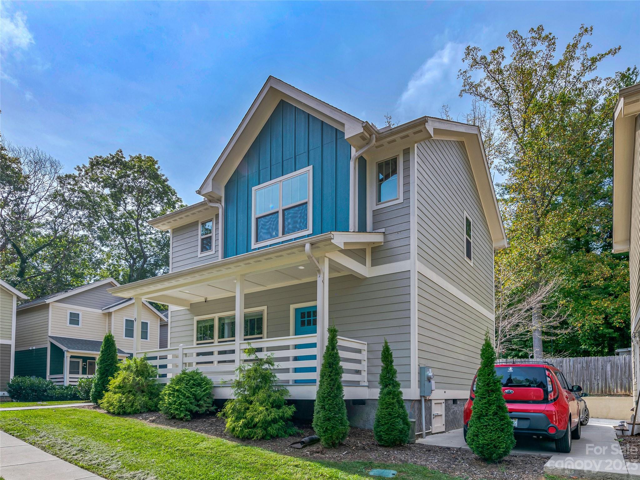 129 Aurora Drive Asheville NC 28805