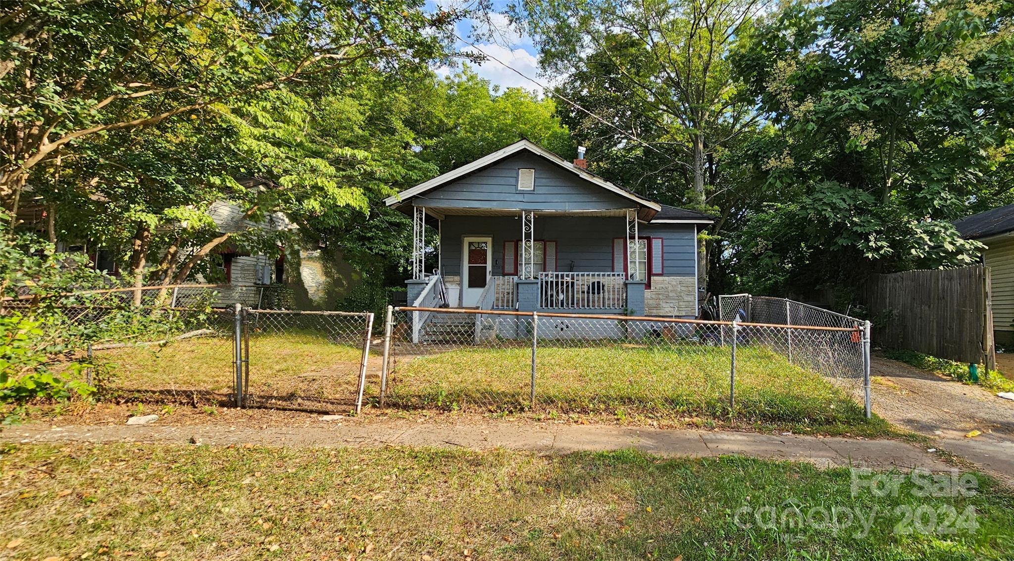 2505 Booker Avenue Charlotte NC 28216