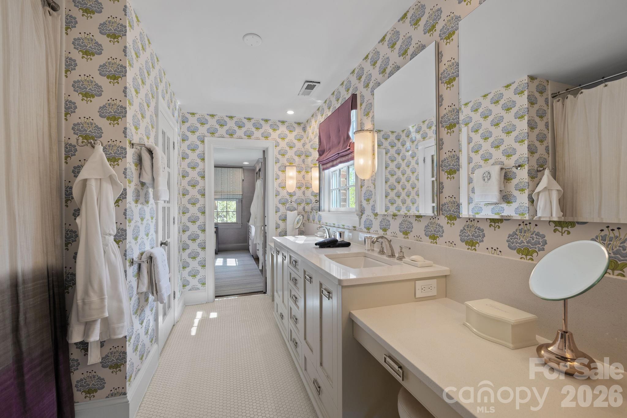 312 Ridgewood Avenue Charlotte NC 28209