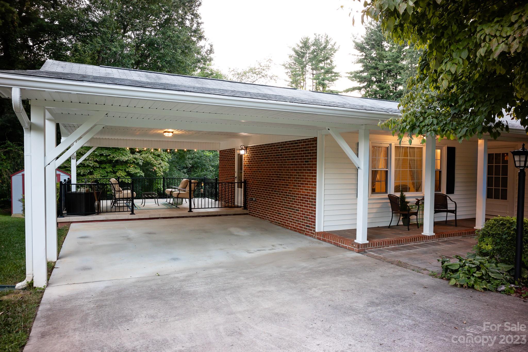 314 Foxcroft Drive Asheville NC 28806