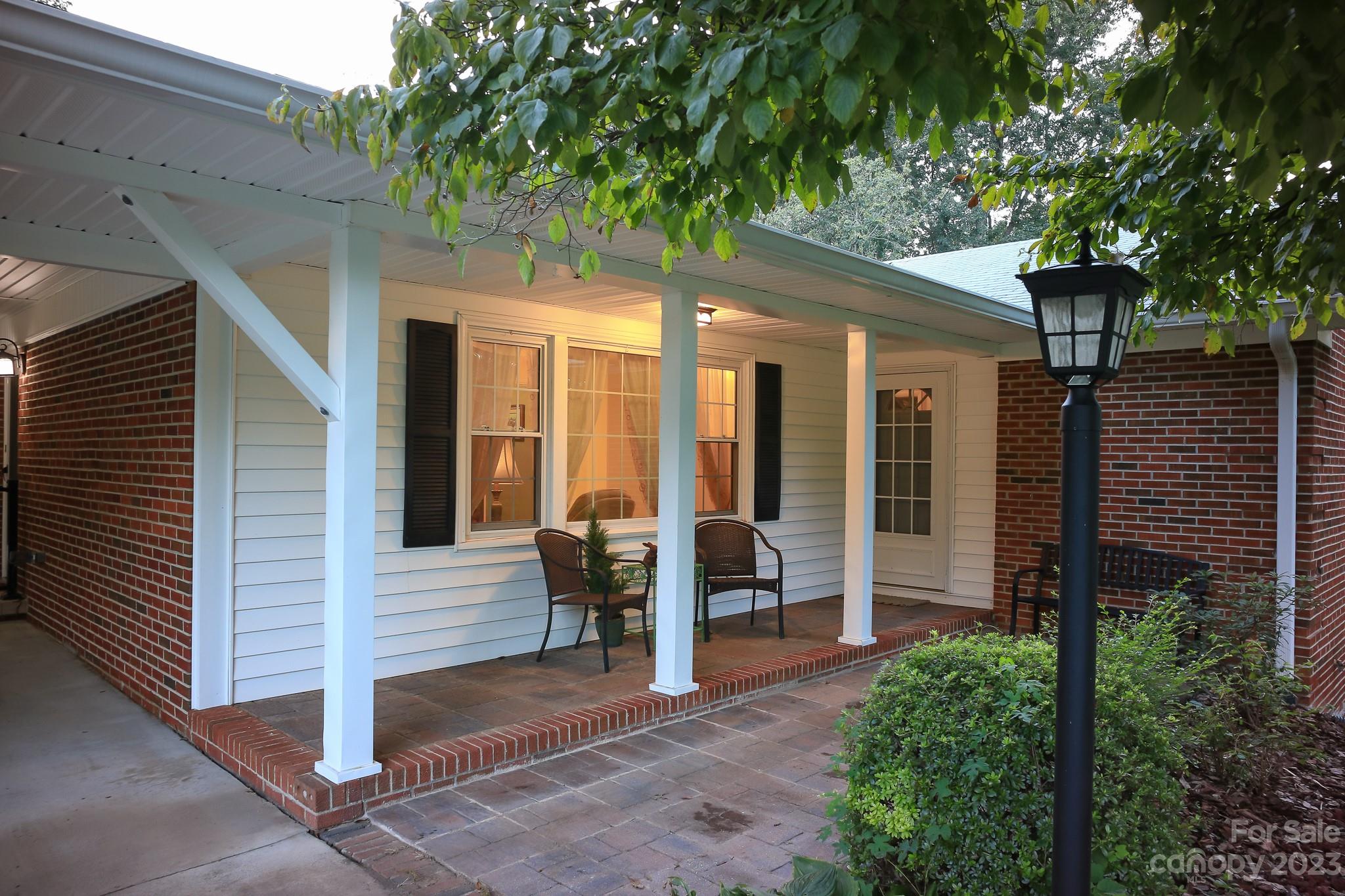 314 Foxcroft Drive Asheville NC 28806