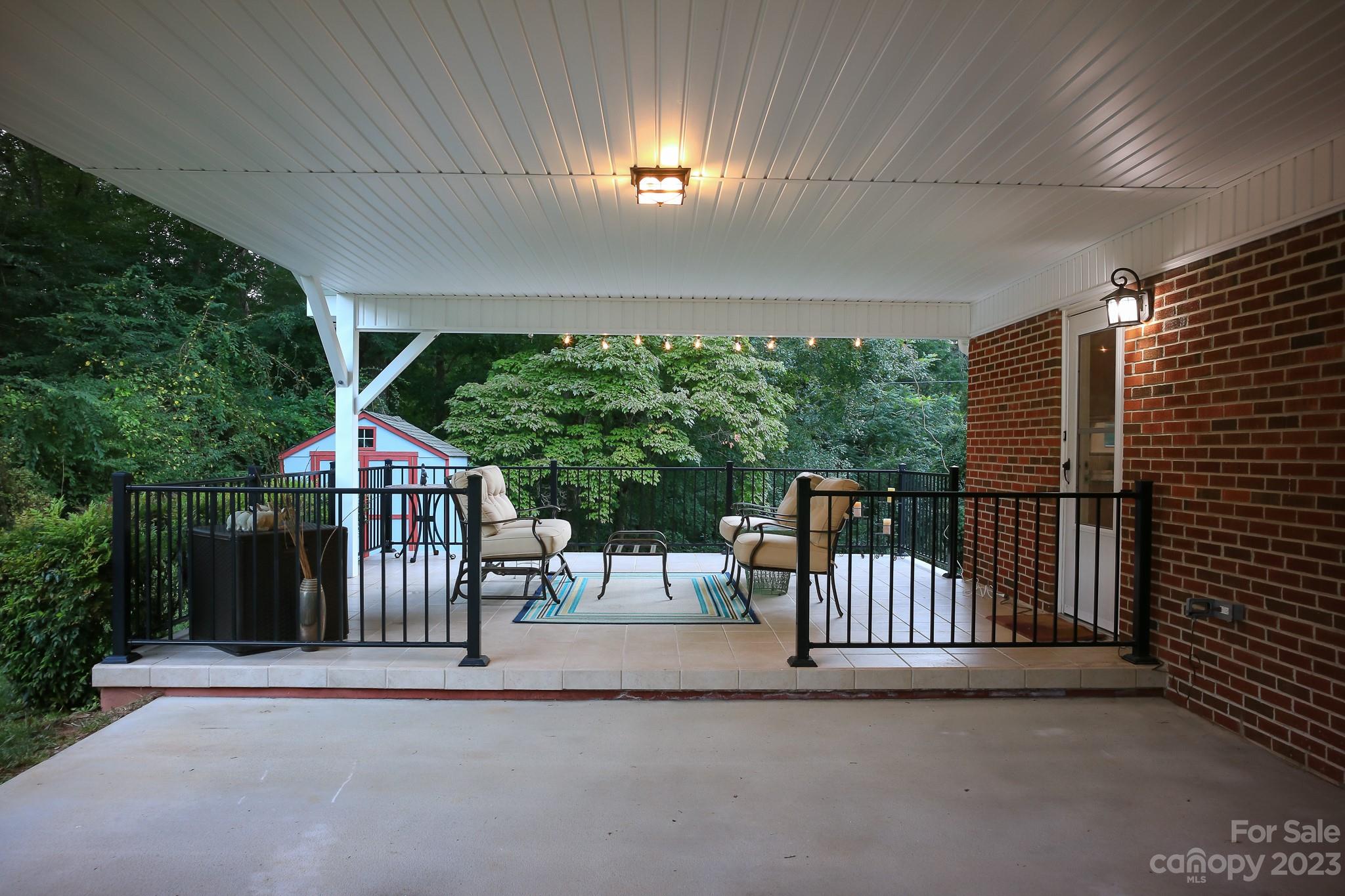 314 Foxcroft Drive Asheville NC 28806
