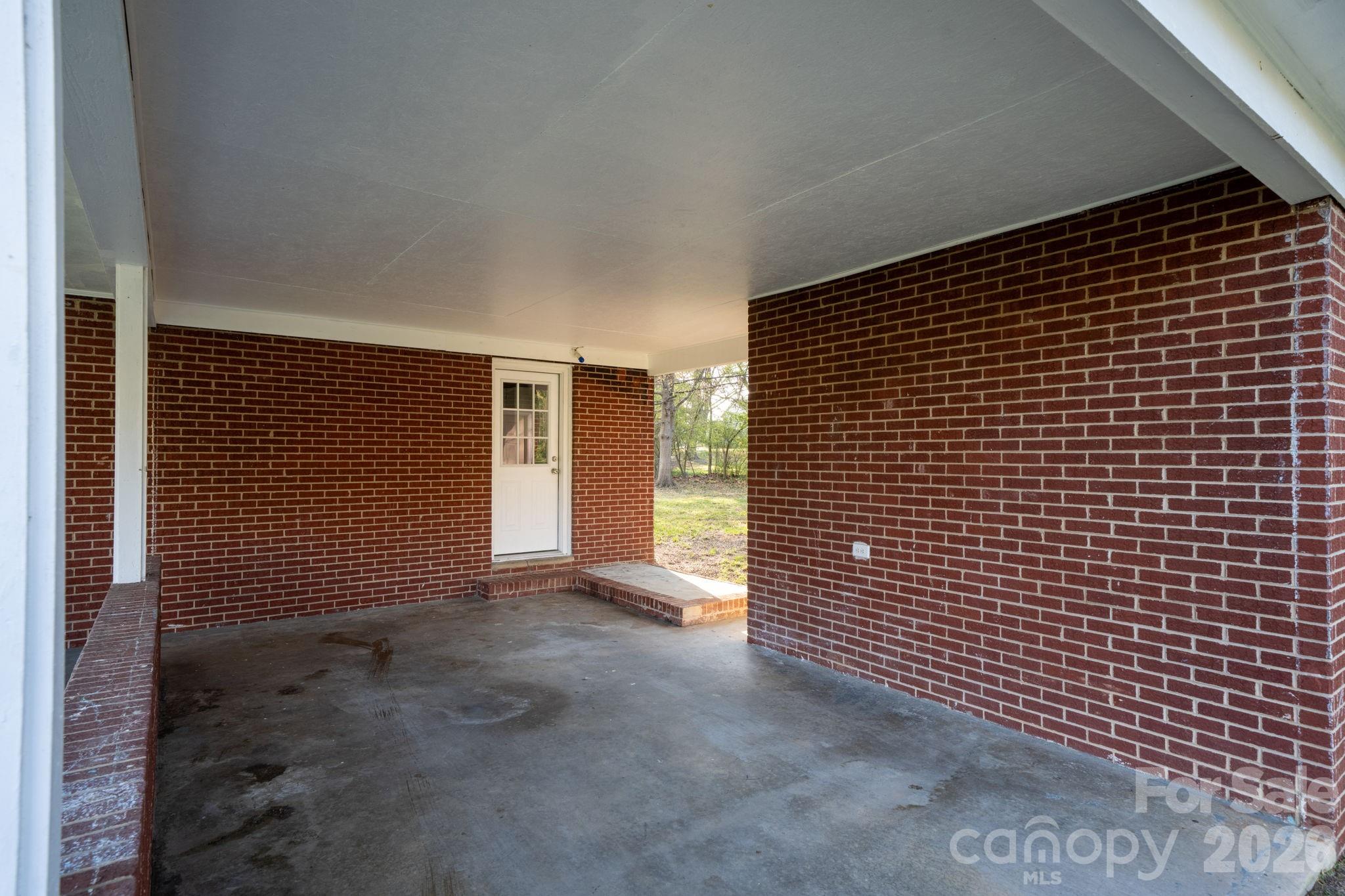 3502 1st Avenue Circle NW Hickory NC 28601