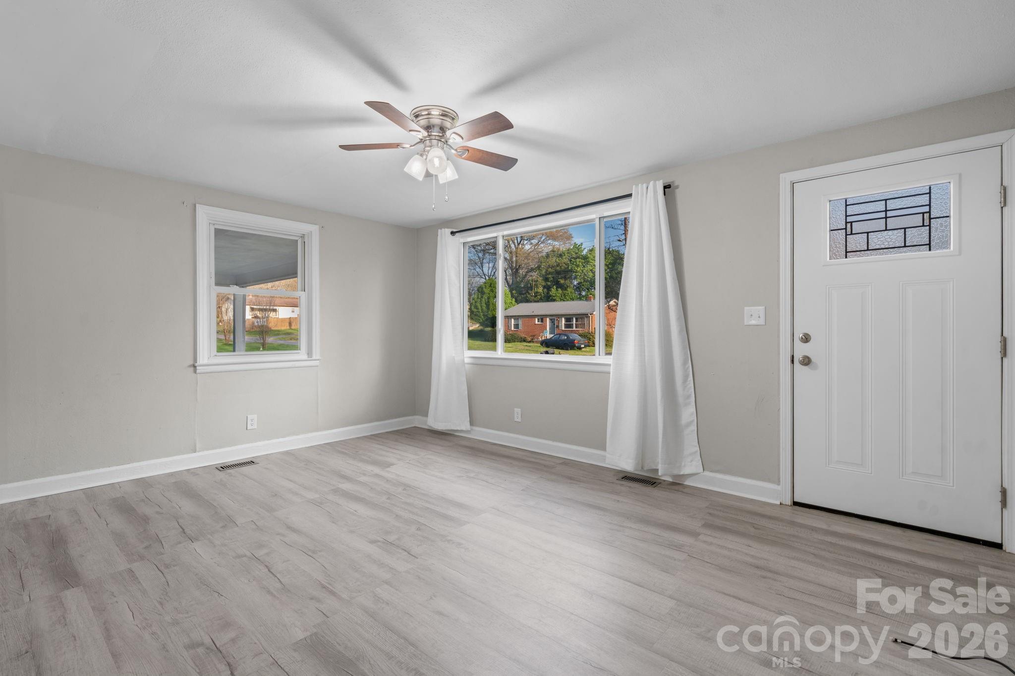 3502 1st Avenue Circle NW Hickory NC 28601