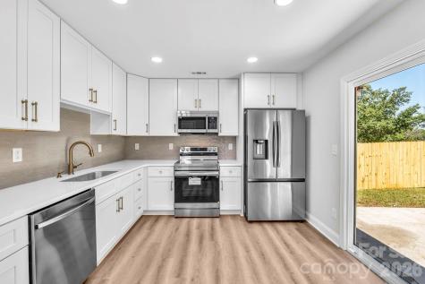1426 Fontana Avenue Charlotte NC 28206