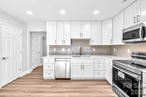 1426 Fontana Avenue Charlotte NC 28206