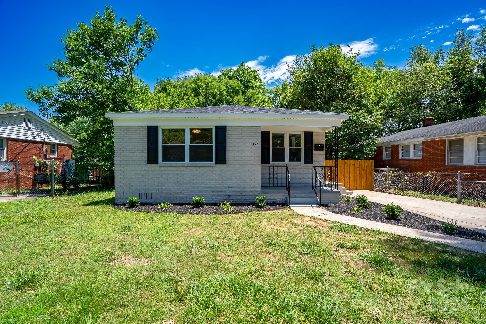 1830 Irma Street Charlotte NC 28216
