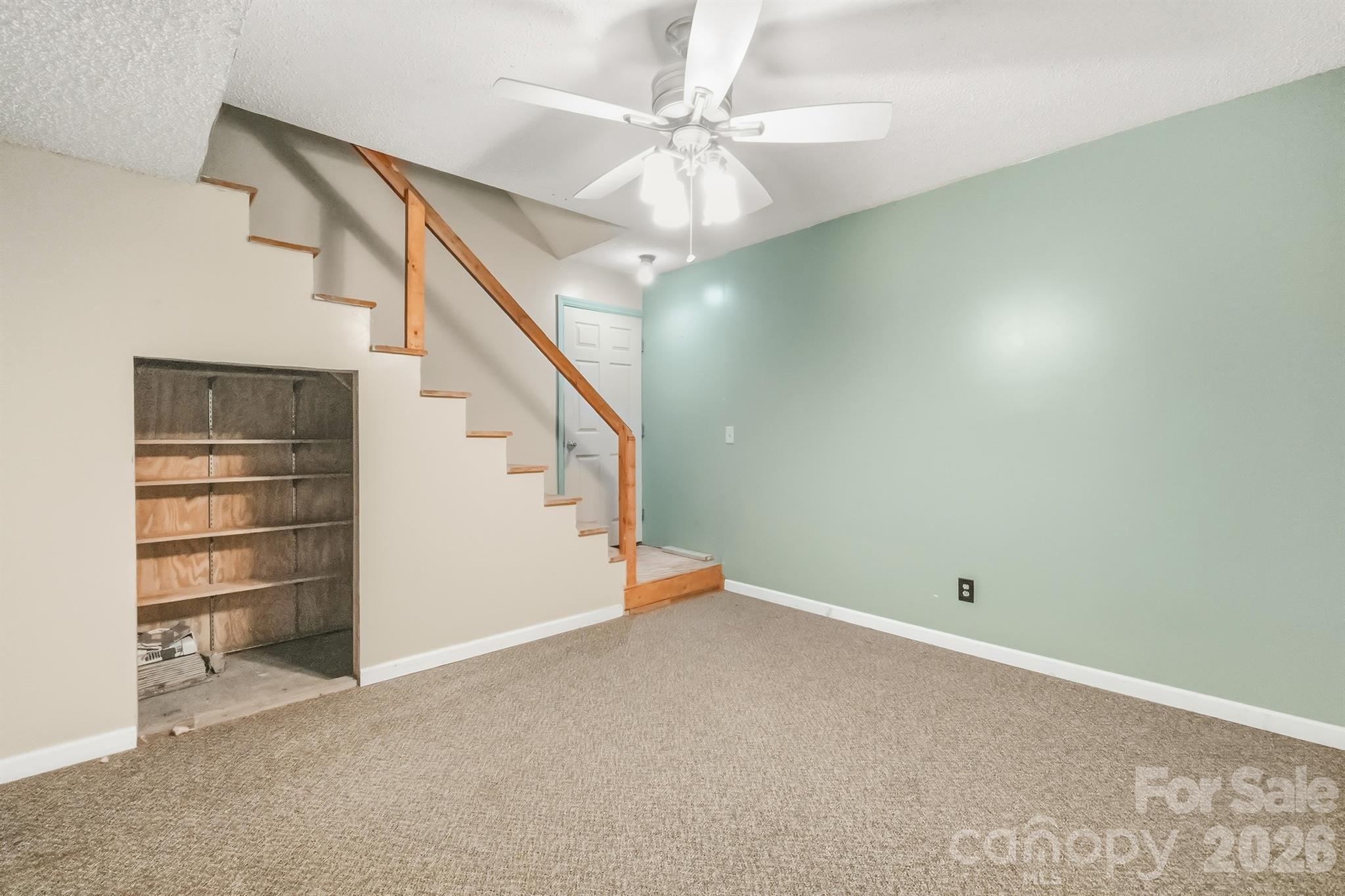 1227 Shirebourn Hickory NC 28602