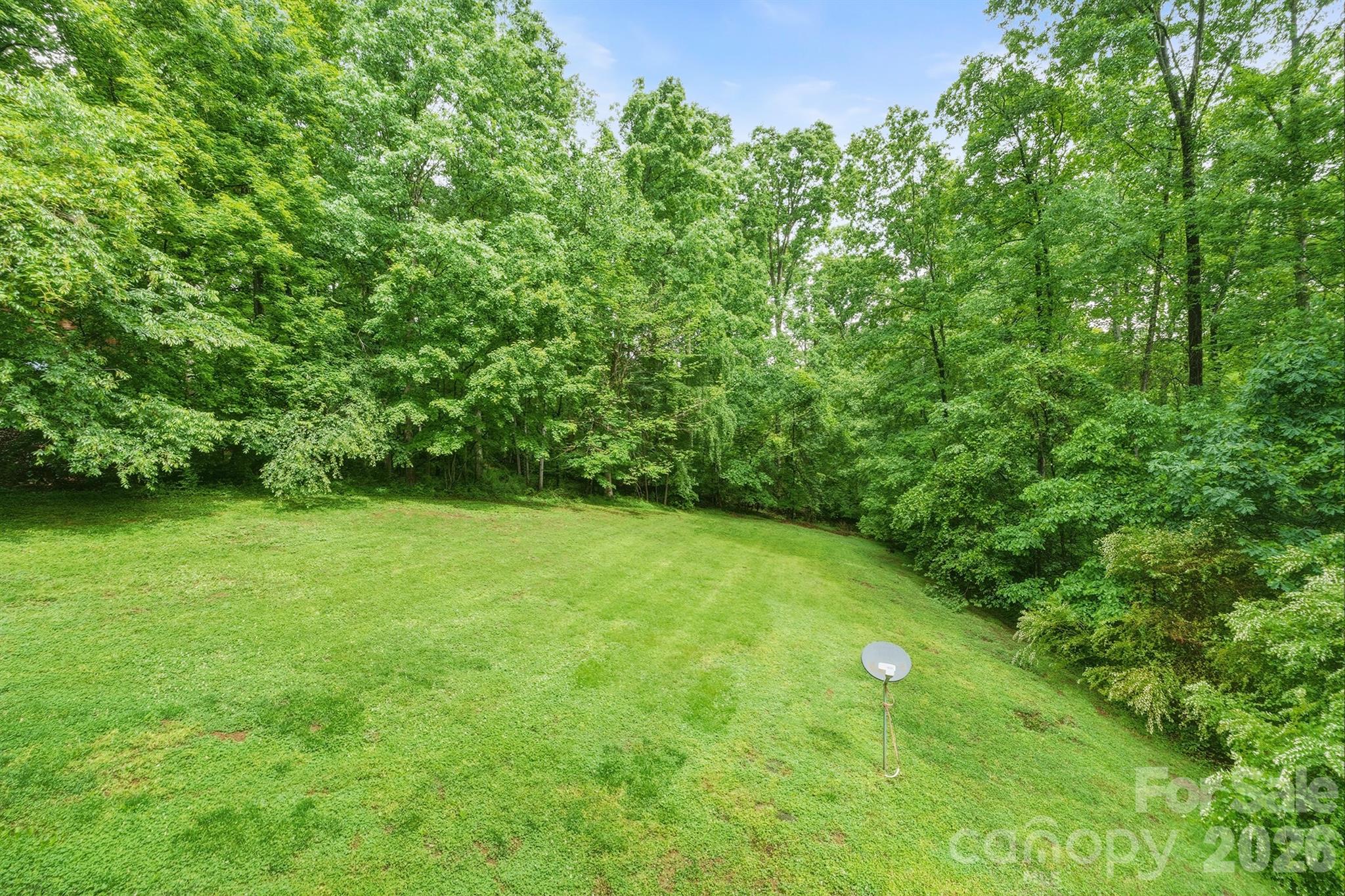1227 Shirebourn Hickory NC 28602