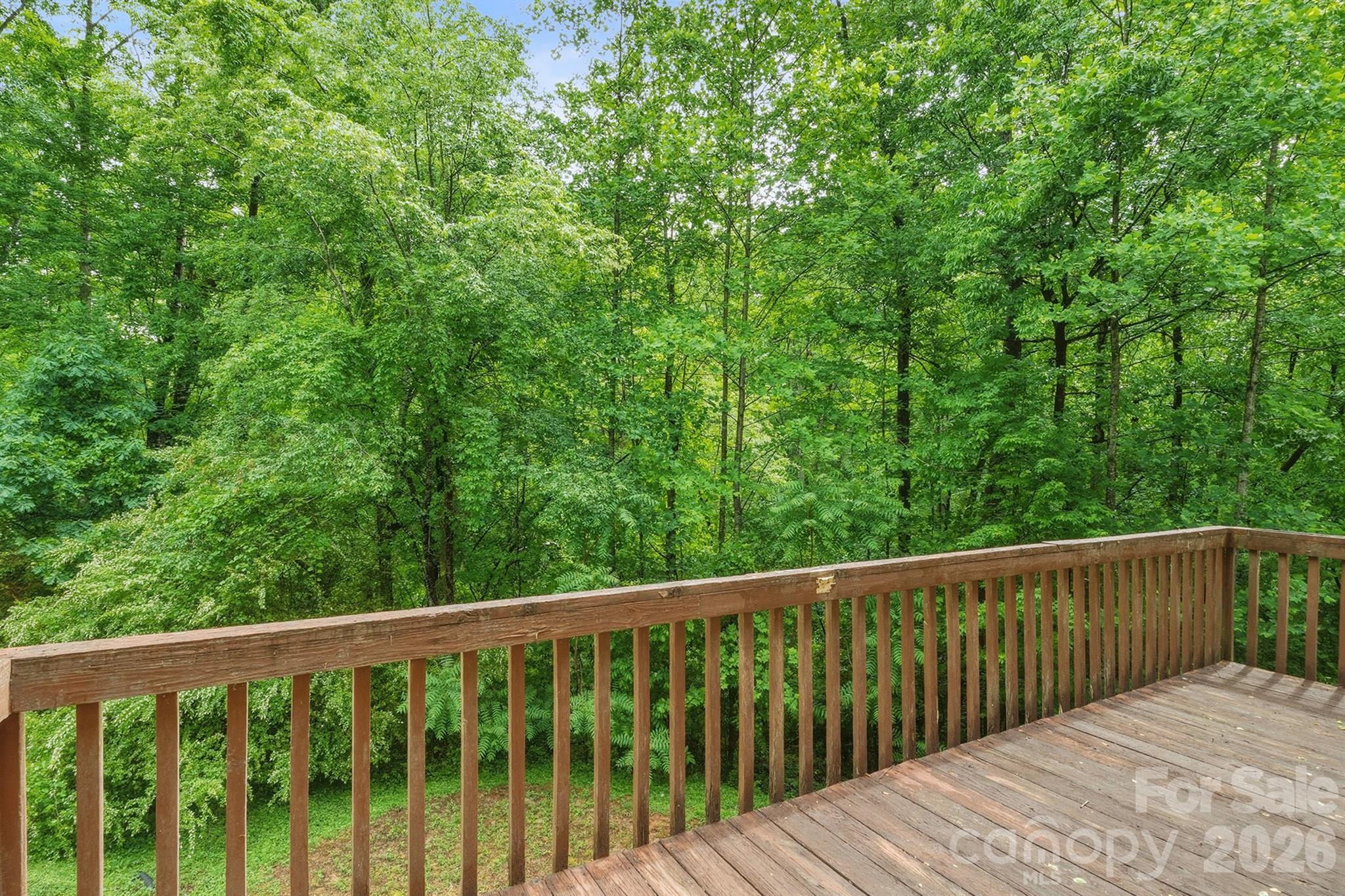 1227 Shirebourn Hickory NC 28602