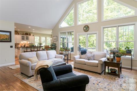 55 Highland Drive Black Mountain NC 28711