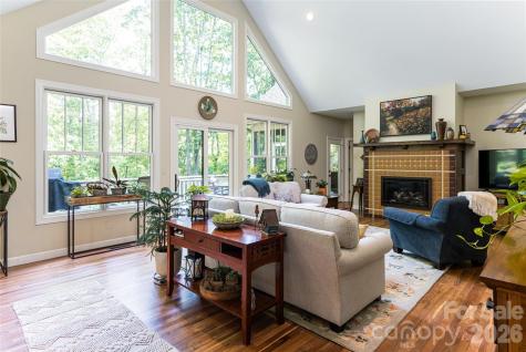 55 Highland Drive Black Mountain NC 28711