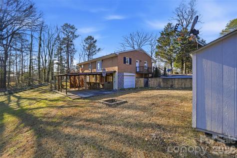 324 Pawley Drive Charlotte NC 28214