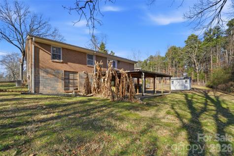 324 Pawley Drive Charlotte NC 28214