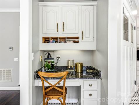 32 Franklin Farm Road Fletcher NC 28732