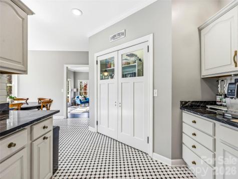 32 Franklin Farm Road Fletcher NC 28732