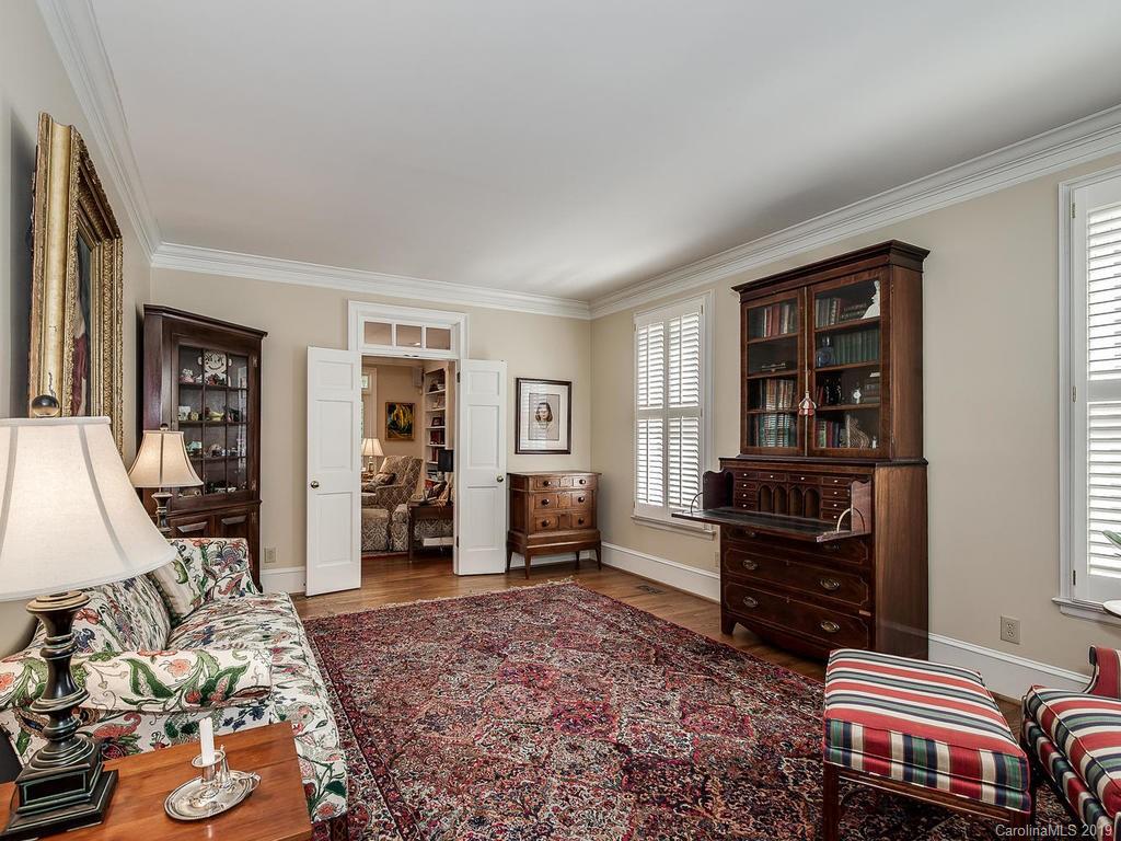1227 Kingscross Drive Charlotte NC 28211