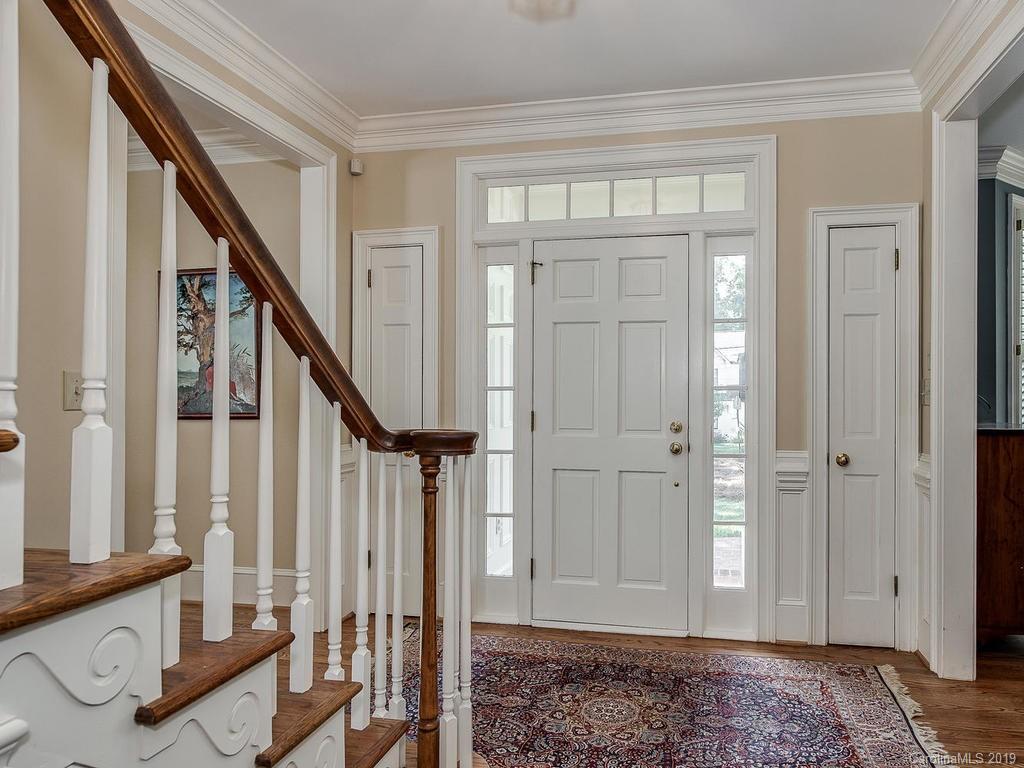1227 Kingscross Drive Charlotte NC 28211