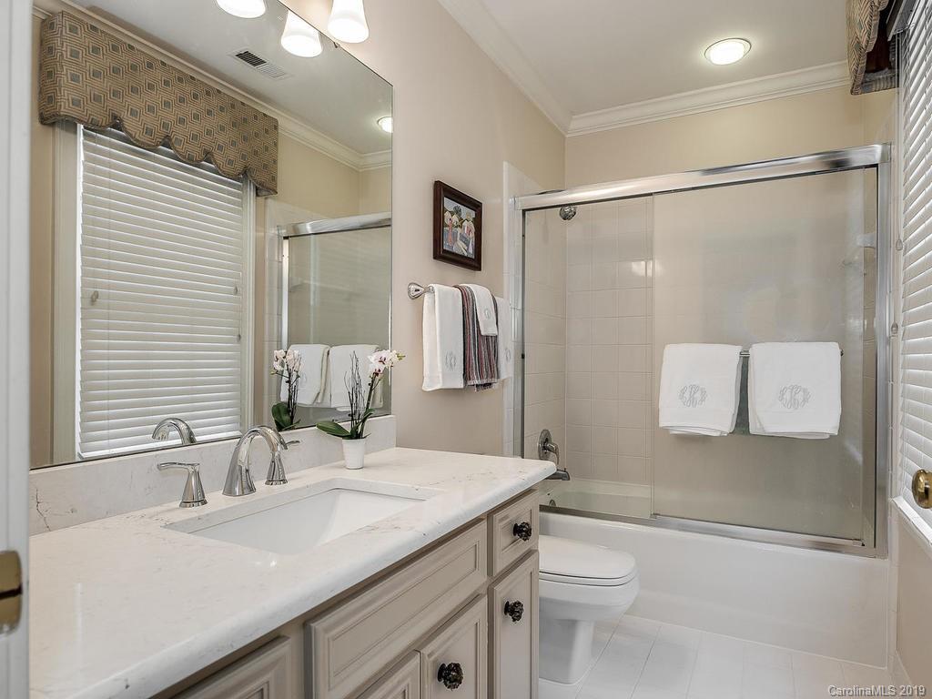1227 Kingscross Drive Charlotte NC 28211